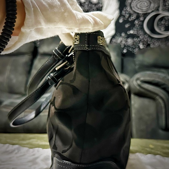 Vintage Y2K Coach 2006 Black Tote Bag shoulder bag - Picture 16 of 16